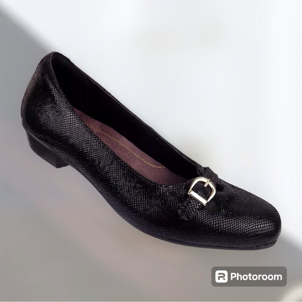 Clarks Artisan Caswell Genoa Black Leather Sparkle Women Shoes Size 8.5